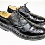 【ケアが簡単で装飾性・機能性を備えた革靴界のロールスロイス!! 】アポロのBUDA・フルブローグ