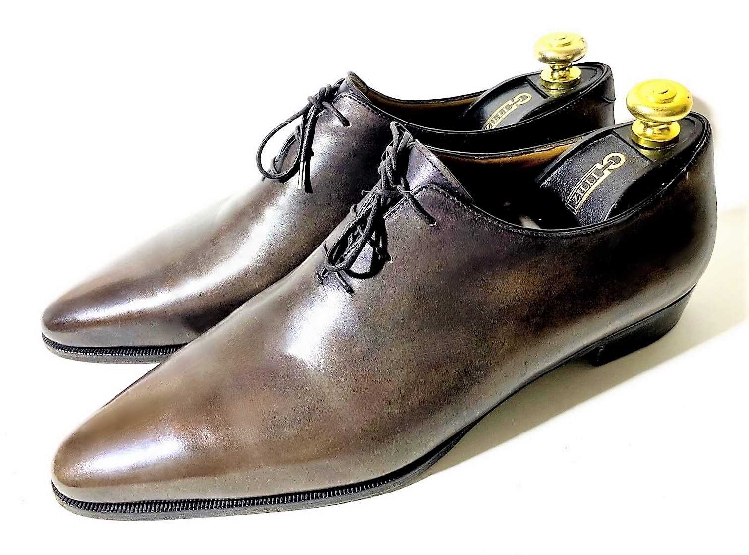 360度全方位からパティーヌの魅力を堪能できる靴!!】 ベルルッティのアレッサンドロ | THE 高級靴